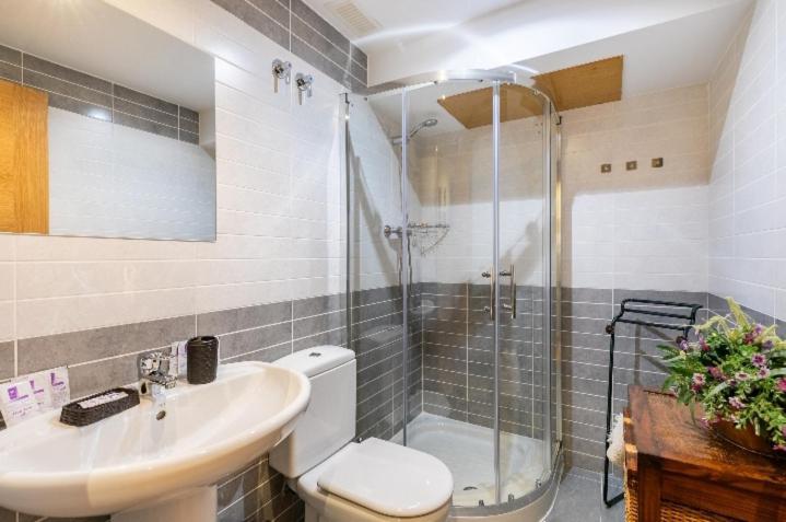Apartamentos Bubal Pena Telera إل بويو دي جاكا المظهر الخارجي الصورة